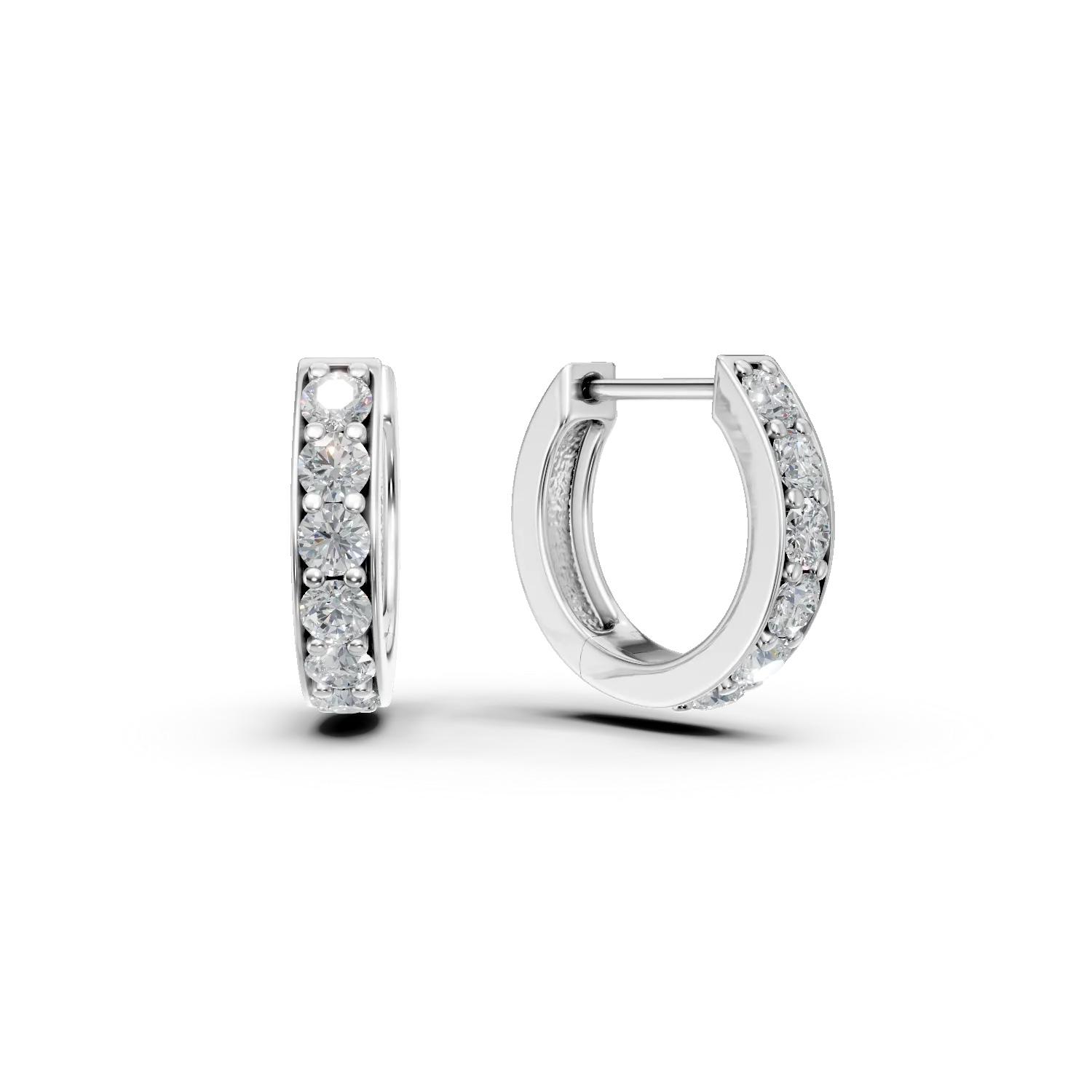 Cercei creole din aur alb cu diamante de 0.3ct