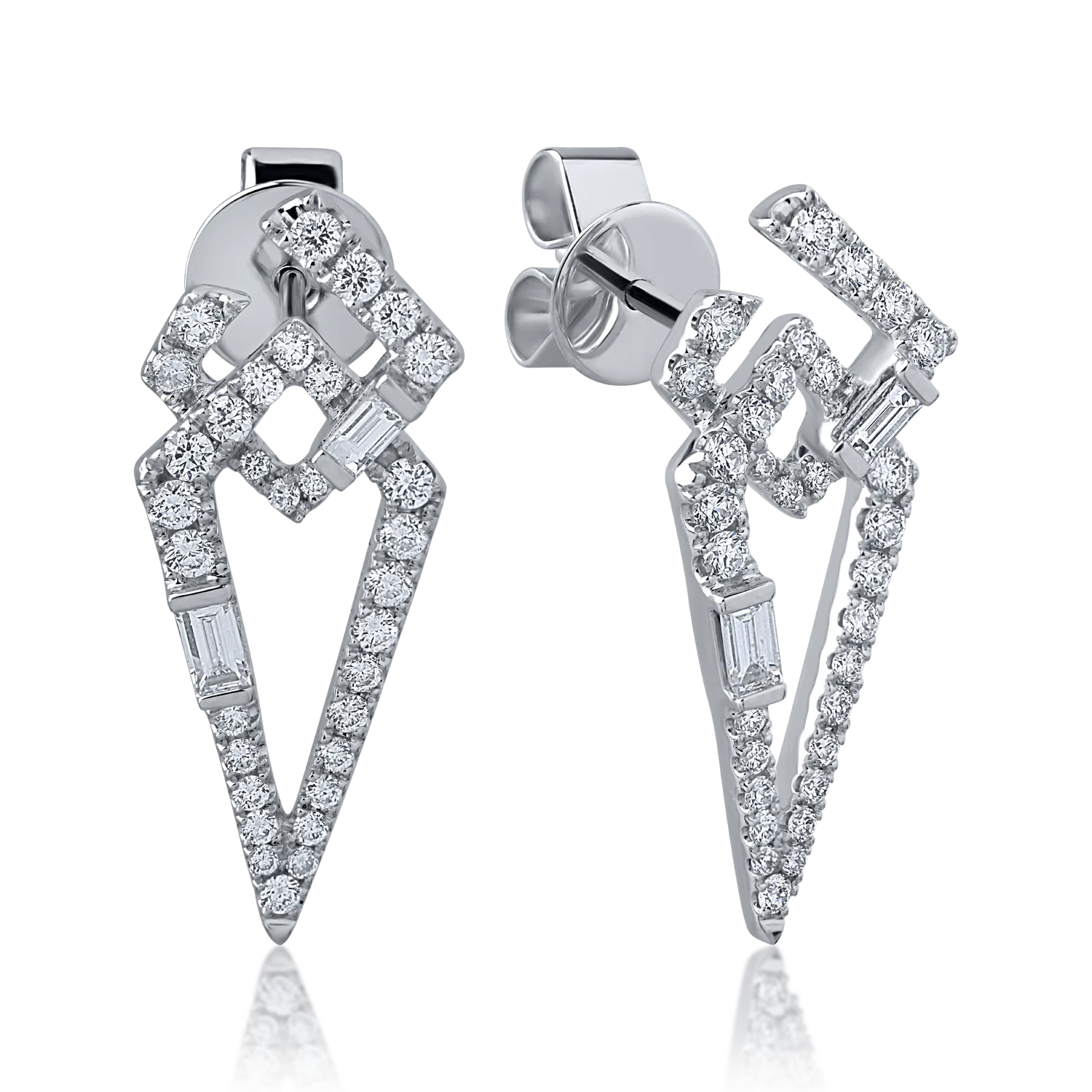 Cercei din aur alb cu diamante baguette si rotunde de 0.784ct