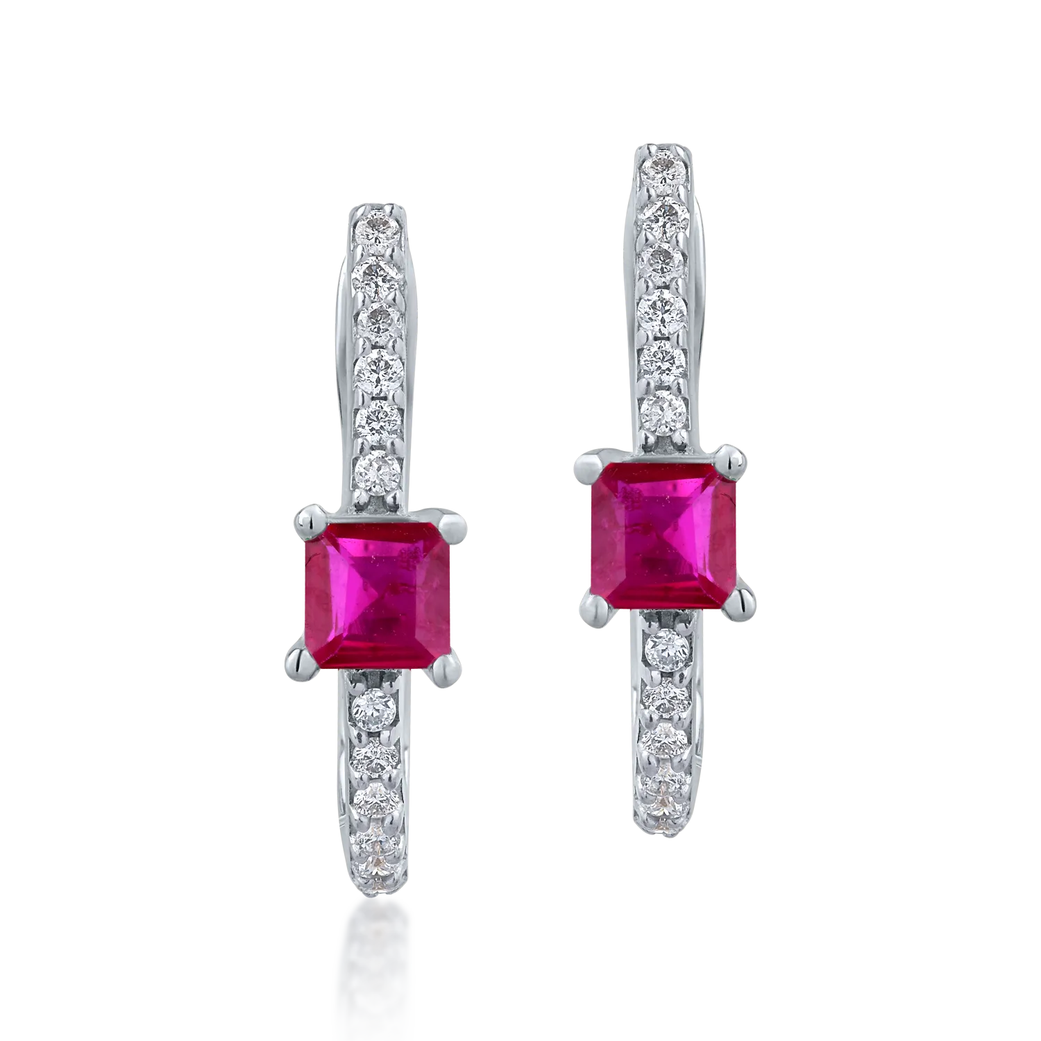 Cercei din aur alb cu rubine princess de 0.504ct si diamante de 0.129ct 1 Cercei din aur alb cu rubine princess de 0.504ct si diamante de 0.129ct