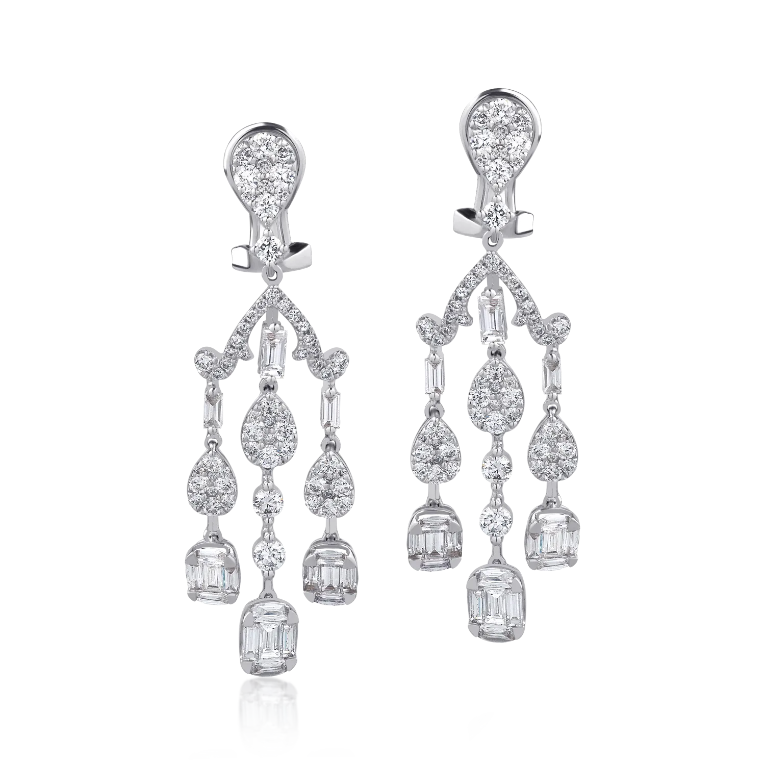 Cercei din aur alb cu diamante baguette si round de 3.36ct
