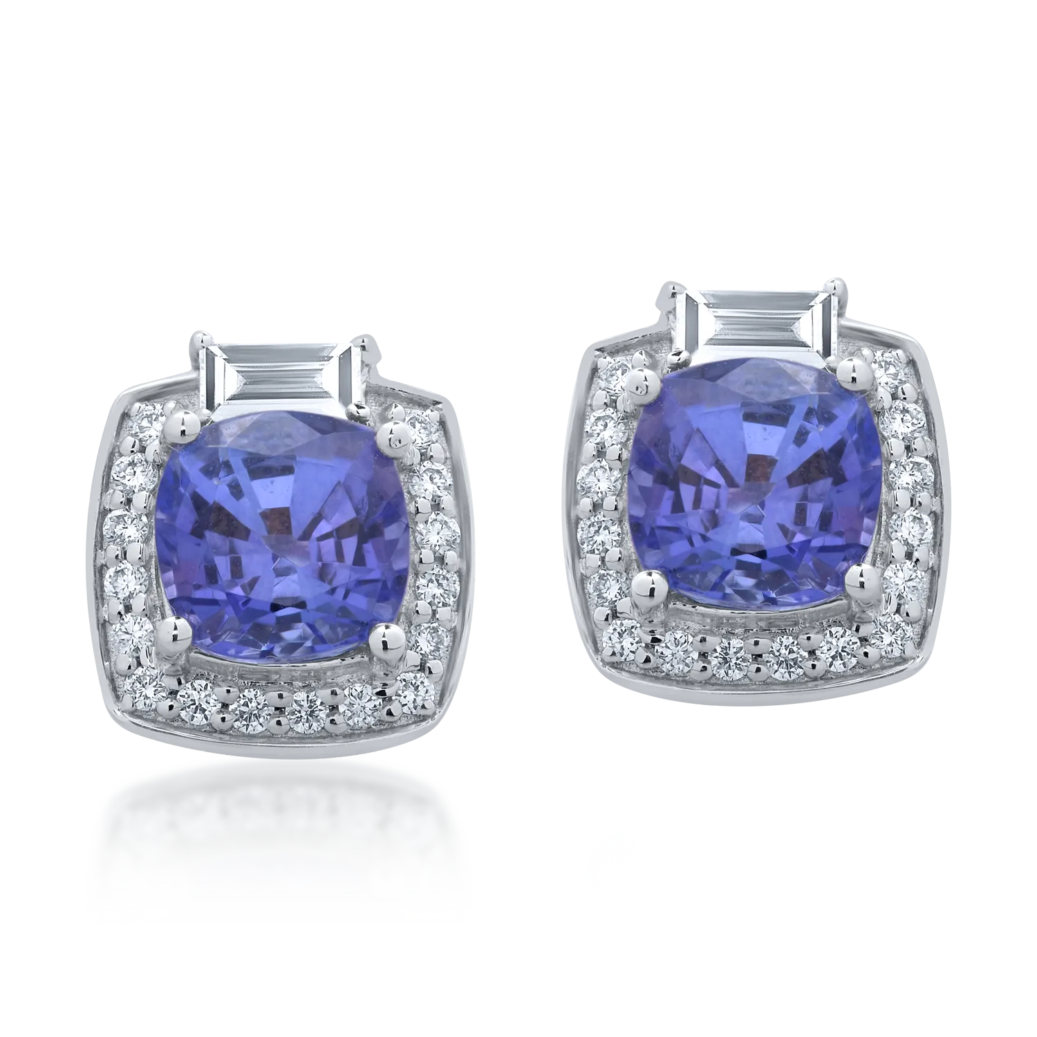Cercei din aur alb cu tanzanite cushion de 2.2ct si diamante baguette si rotunde de 0.367ct 1 Cercei din aur alb cu tanzanite cushion de 2.2ct si diamante baguette si rotunde de 0.367ct