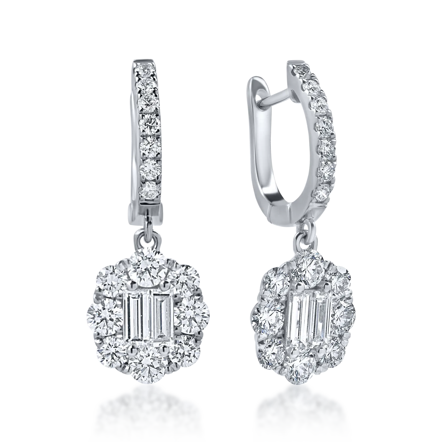 Cercei on ear din aur alb cu diamante baguette si rotunde de 1.8ct
