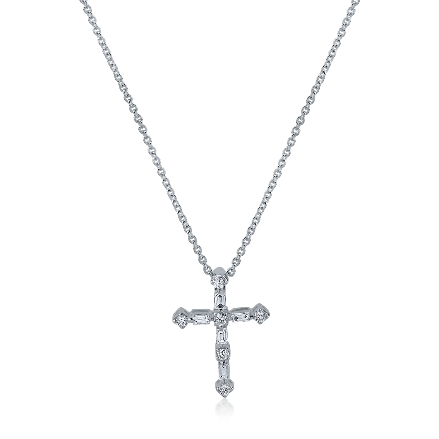 Lant cu pandantiv cruce din aur alb cu diamante baguette si rotunde de 0.23ct