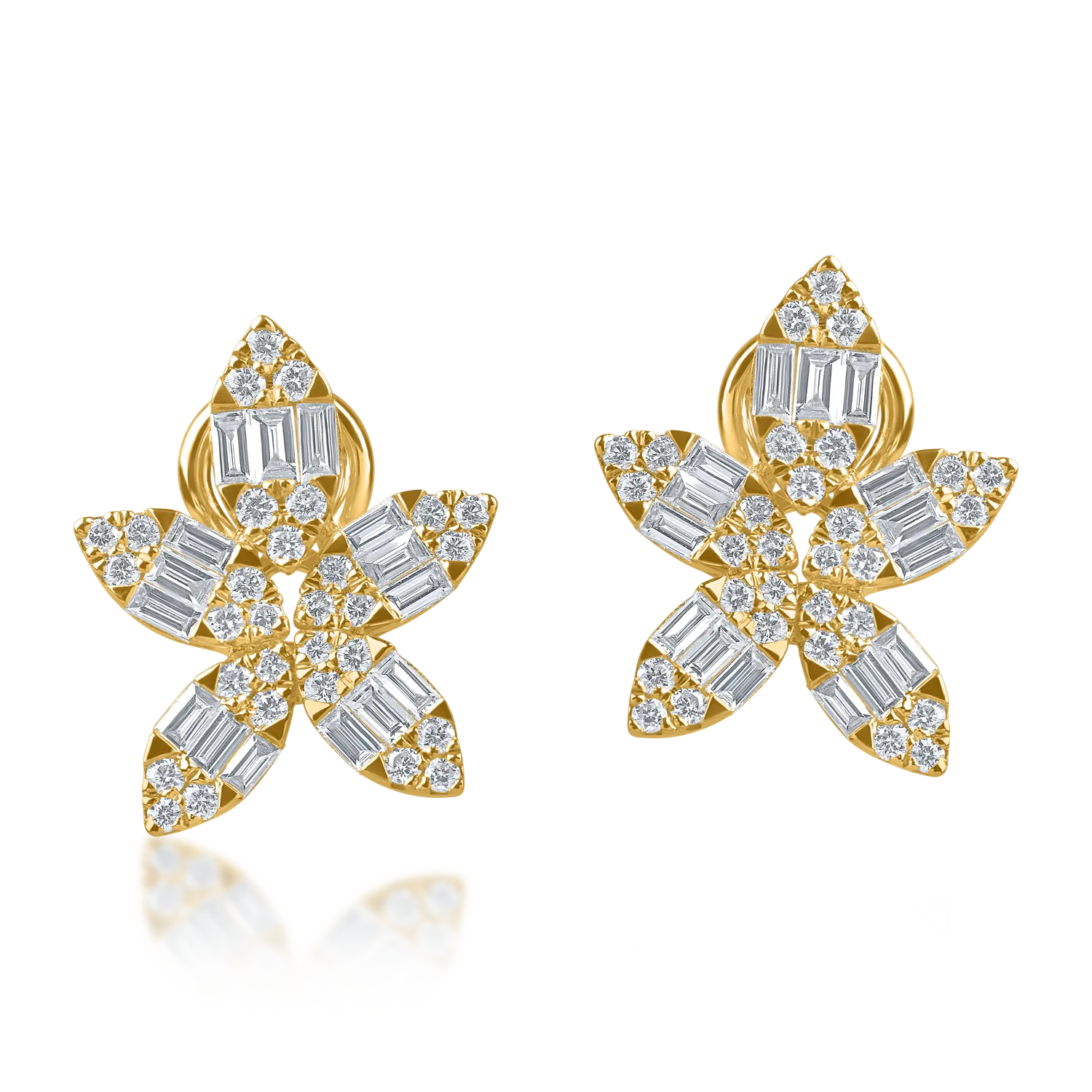 Cercei flori din aur galben cu diamante baguette si rotunde de 1.4ct