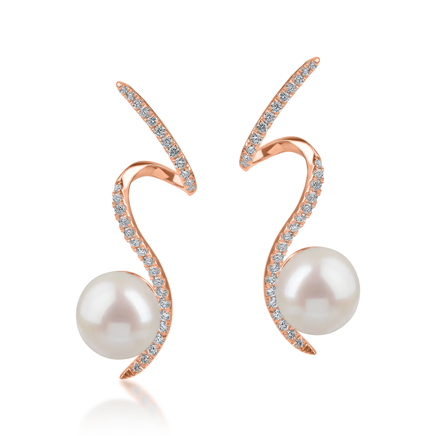 Cercei din aur roz cu perle de cultura de 9.15ct si diamante de 0.37ct 1 Cercei din aur roz cu perle de cultura de 9.15ct si diamante de 0.37ct