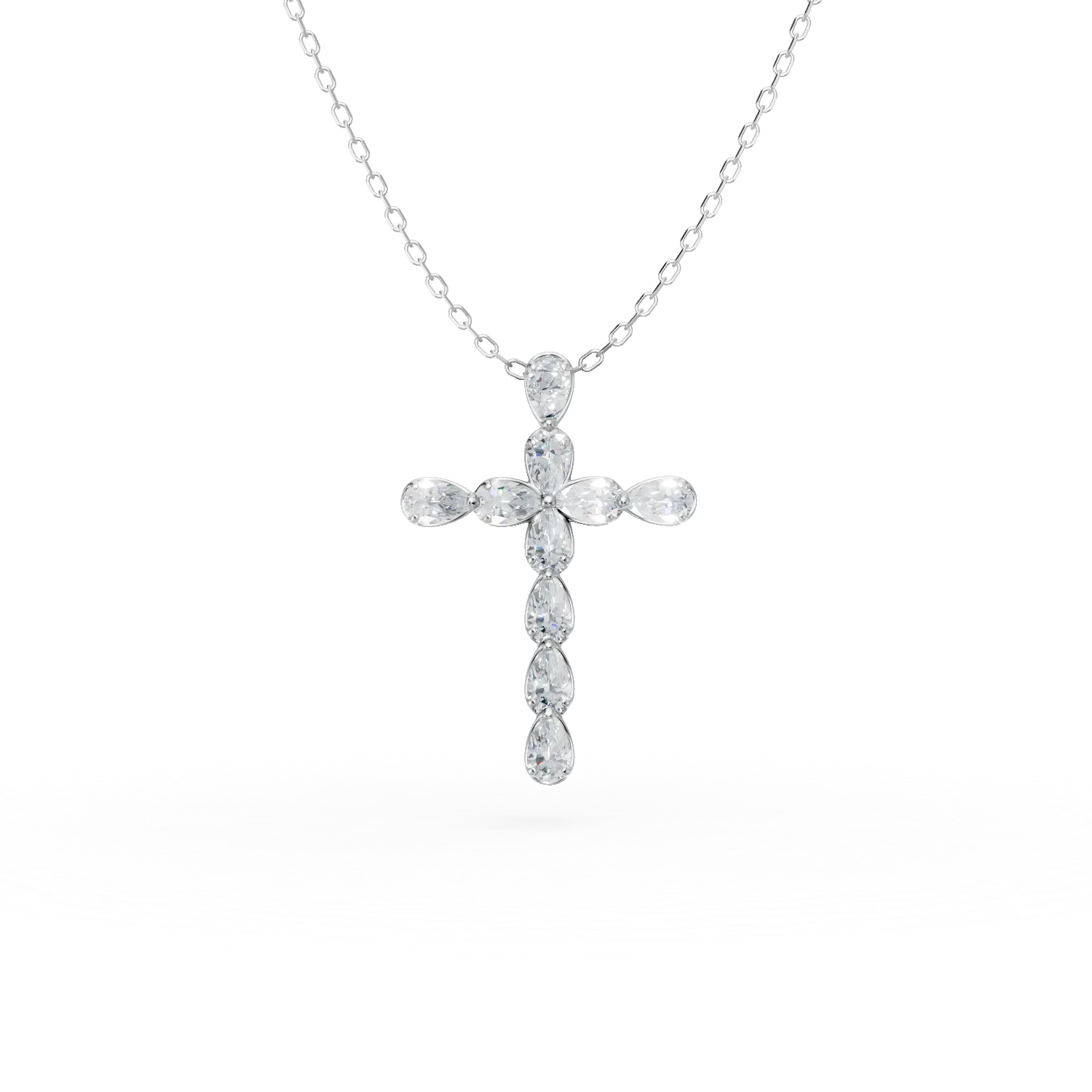 Lant cu pandantiv cruce din aur alb cu diamante de 0.7ct