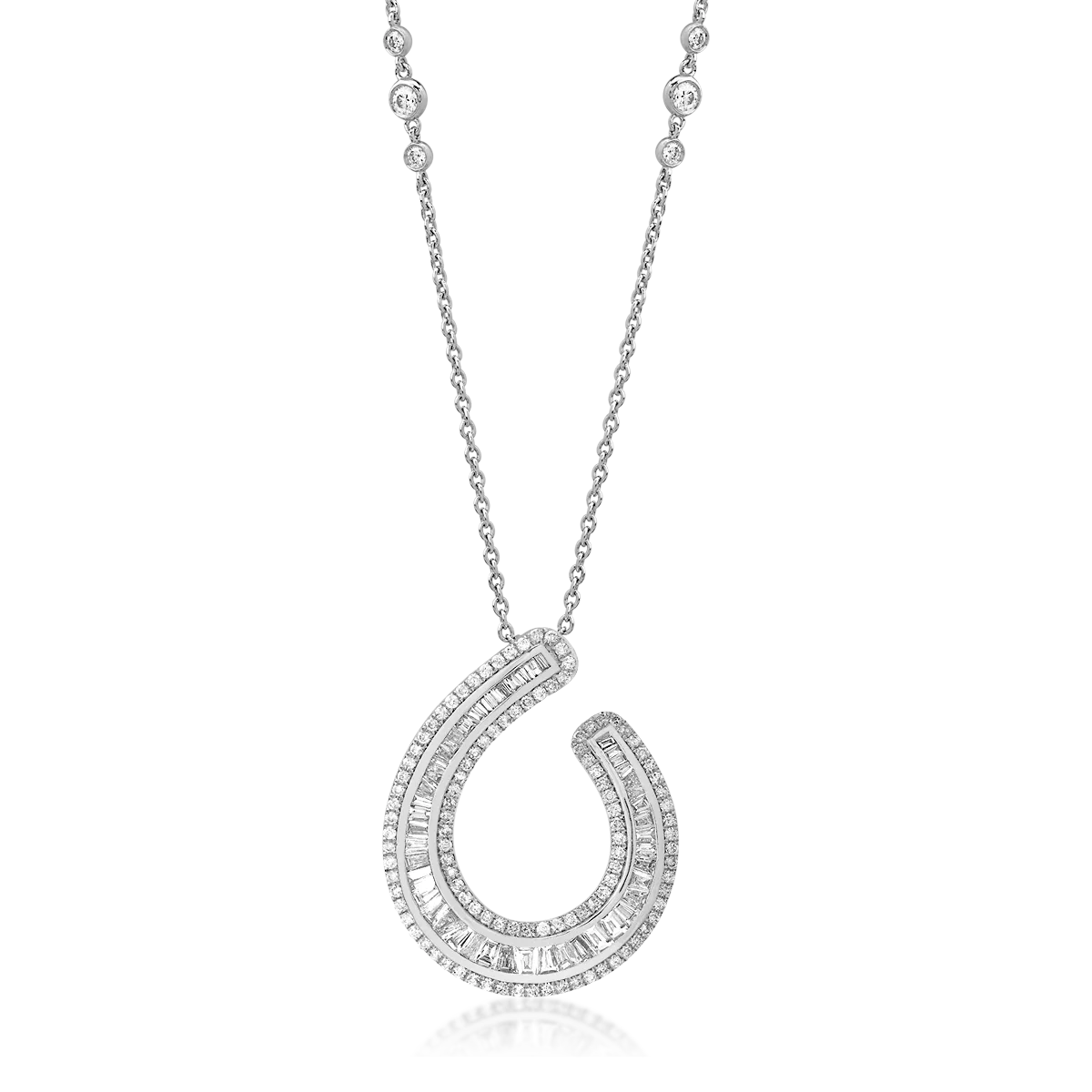 Lant cu pandantiv din aur alb cu diamant de 3.2ct